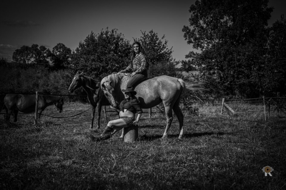 Séance équestre lifestyle en Occitanie. Rufino Studio.