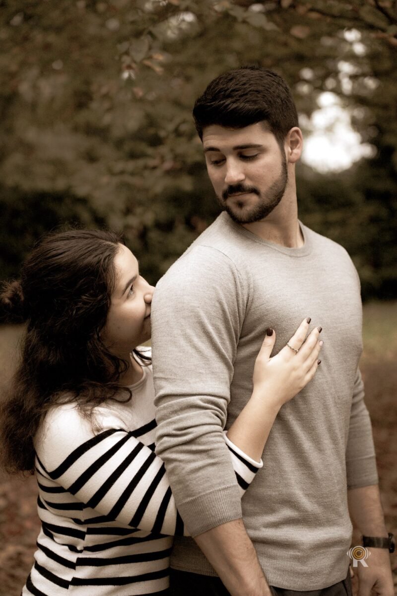 Séance photo lifestyle de couple à Toulouse. Rufino Studio.