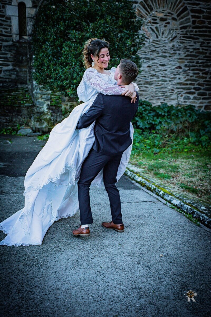 Mariage d'Emma & Val célébré à Toulouse. Reportage photo par Rufino Studio.