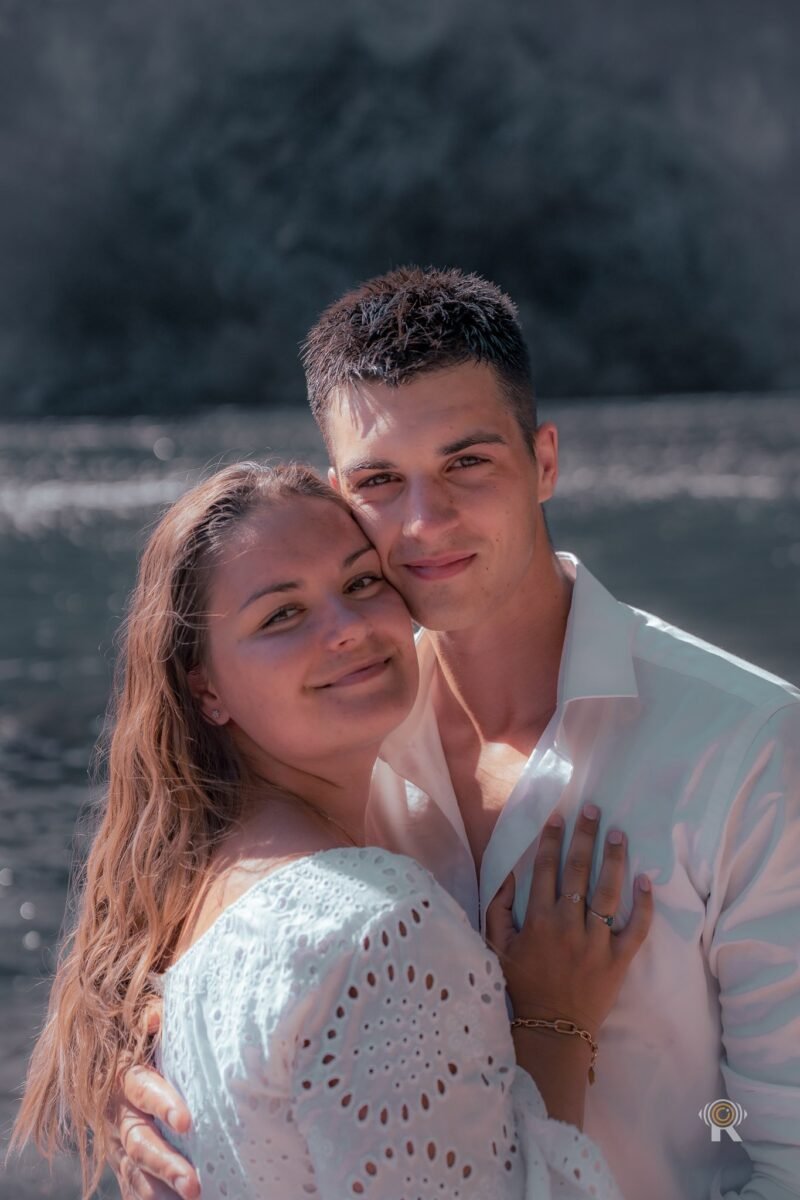 Séance lifestyle couple à Toulouse. Rufino Studio.
