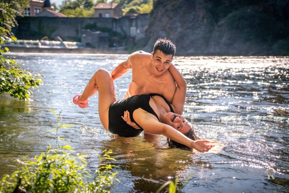 Séance lifestyle couple à Toulouse. Rufino Studio.