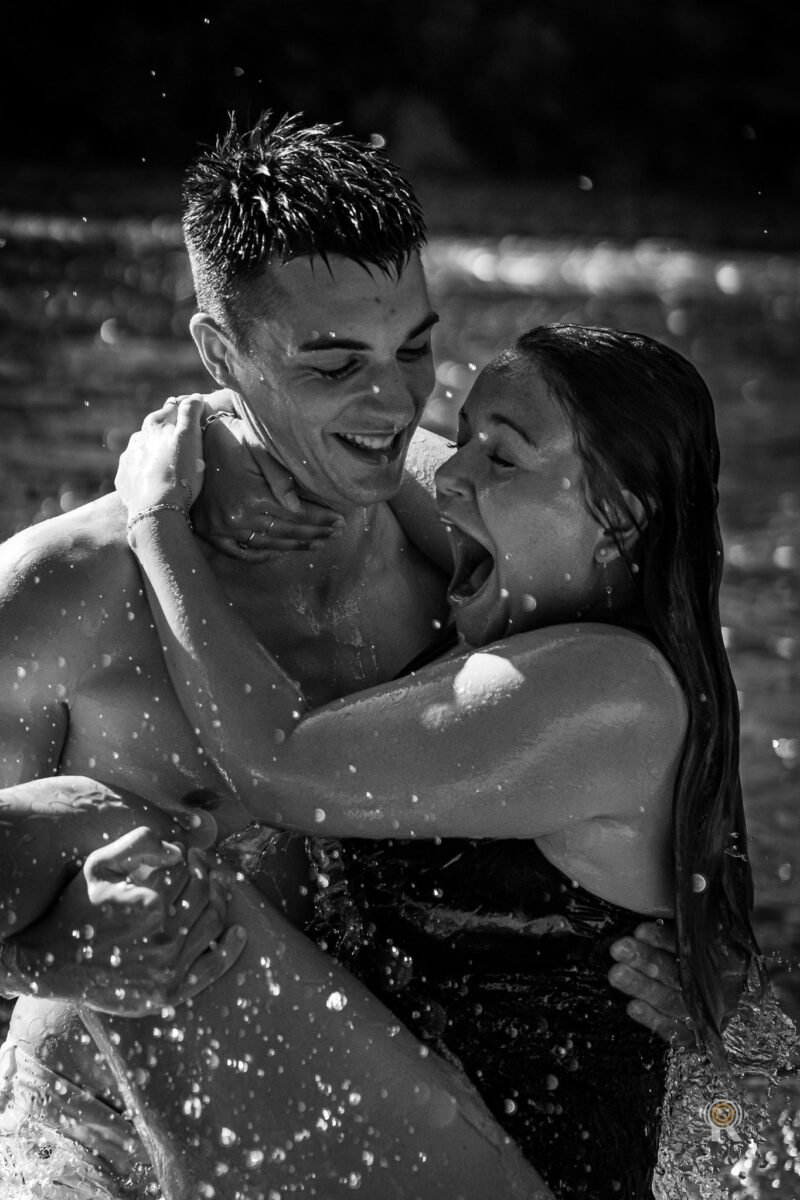 Séance lifestyle couple à Toulouse. Rufino Studio.