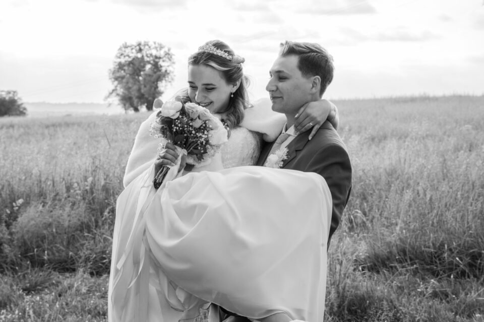 Reportage photo et vidéo du mariage de Cécile & Federico, célébré à Toulouse le 25 avril 2026. Duo photographe + vidéaste Rufino Studio.